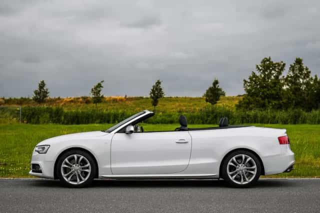Audi S5 (2012) thumbnail 4