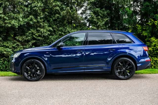 Audi Q7 (2021) thumbnail 4