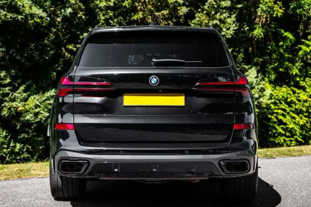 BMW X5 (2023) thumbnail 5