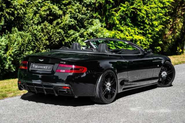 Aston Martin DB9 (2006) thumbnail 2