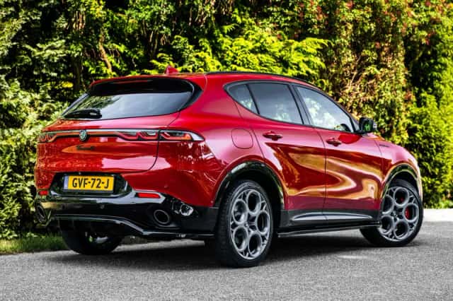 Alfa Romeo Tonale (2023) thumbnail 2