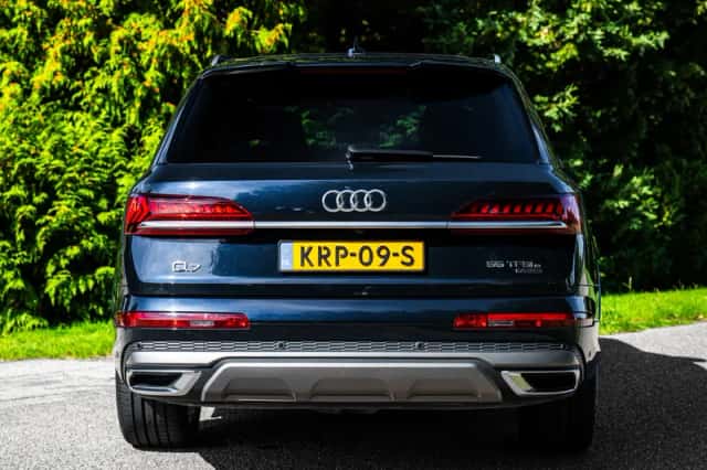 Audi Q7 (2022) thumbnail 5