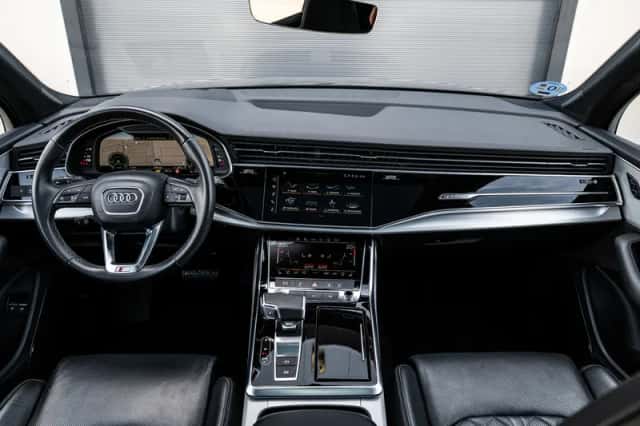 Audi Q7 (2022) thumbnail 6