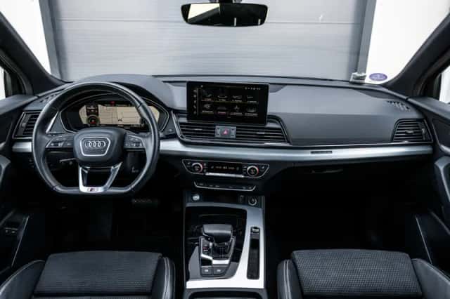 Audi Q5 (2023) thumbnail 6