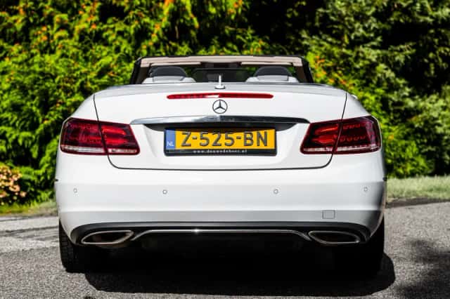 Mercedes-Benz E-Klasse (2015) thumbnail 5