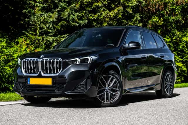 BMW X1 (2023) thumbnail 1
