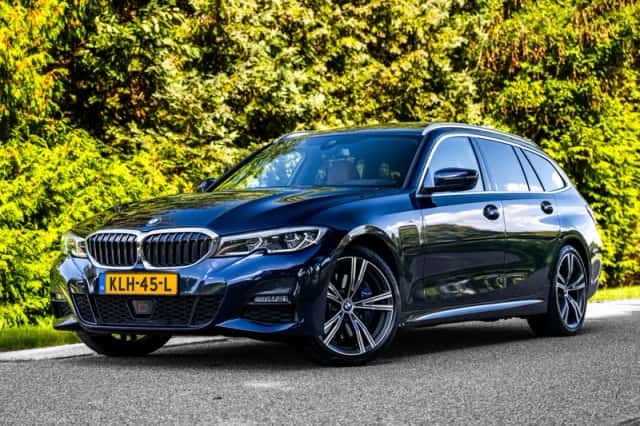 BMW 3-Serie (2020) thumbnail 1