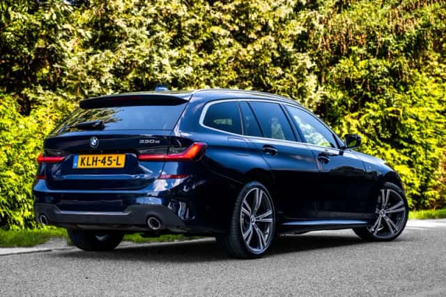 BMW 3-Serie (2020) thumbnail 2
