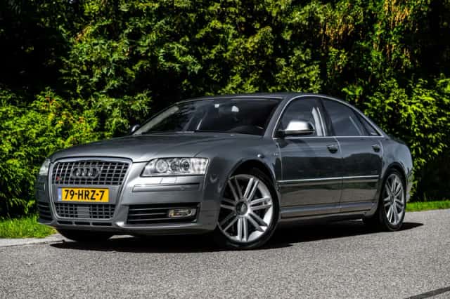 Audi S8 (2007) thumbnail 1