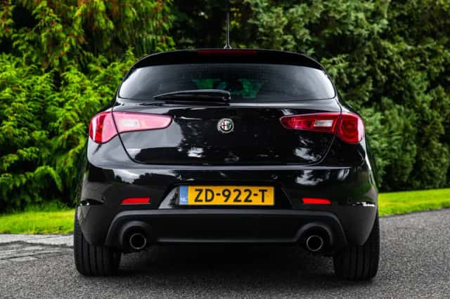 Alfa Romeo Giulietta (2014) thumbnail 5