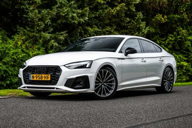 Audi A5 (2021) thumbnail 1