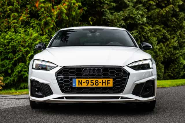 Audi A5 (2021) thumbnail 3