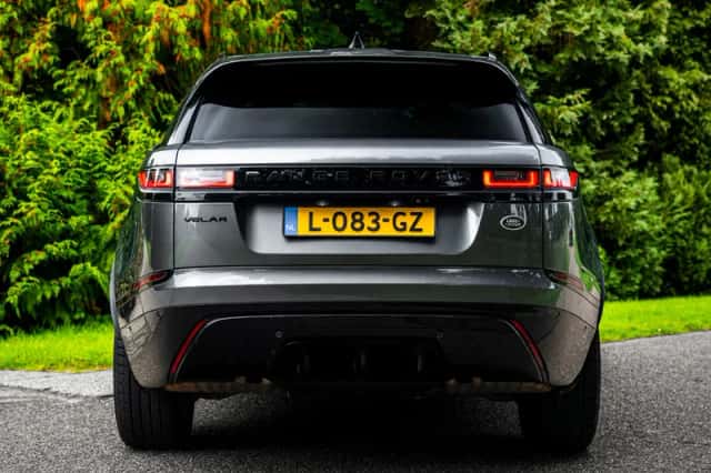 Land Rover Range Rover Velar (2018) thumbnail 5