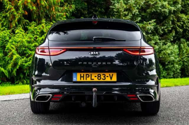 Kia ProCeed (2020) thumbnail 5