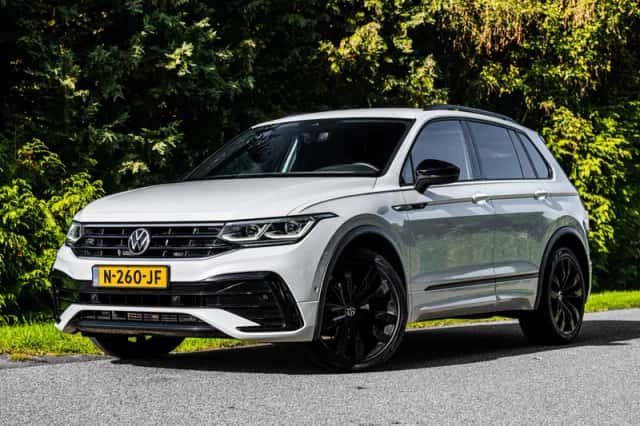 Volkswagen Tiguan (2021) thumbnail 1