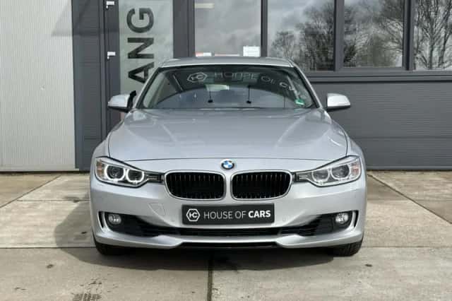 BMW 3-Serie (2014) thumbnail 3