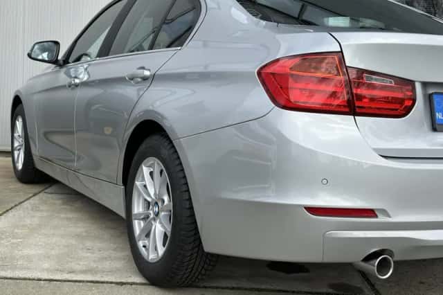 BMW 3-Serie (2014) thumbnail 6