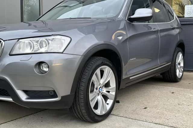 BMW X3 (2010) thumbnail 4