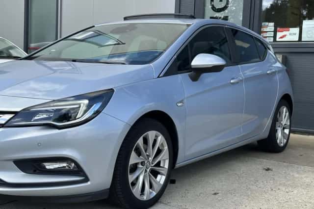 Opel Astra (2016) thumbnail 4