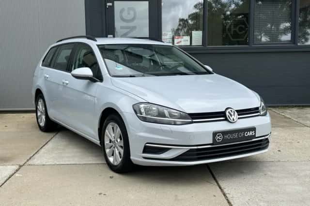 Volkswagen Golf (2017) thumbnail 1