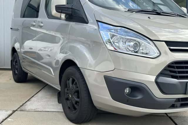 Ford Transit Custom (2016) thumbnail 2