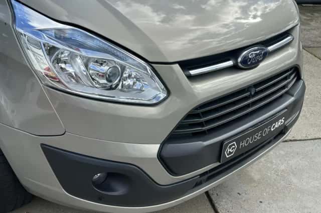 Ford Transit Custom (2016) thumbnail 5
