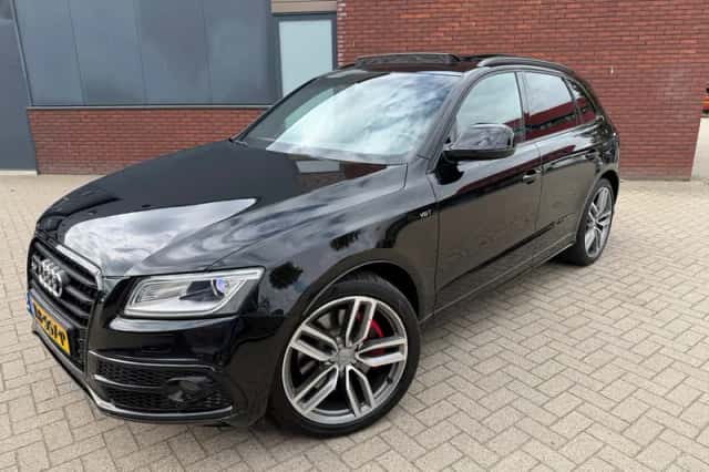 Audi Q5 (2016) thumbnail 2