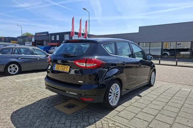 Ford C-Max (2018) thumbnail 2