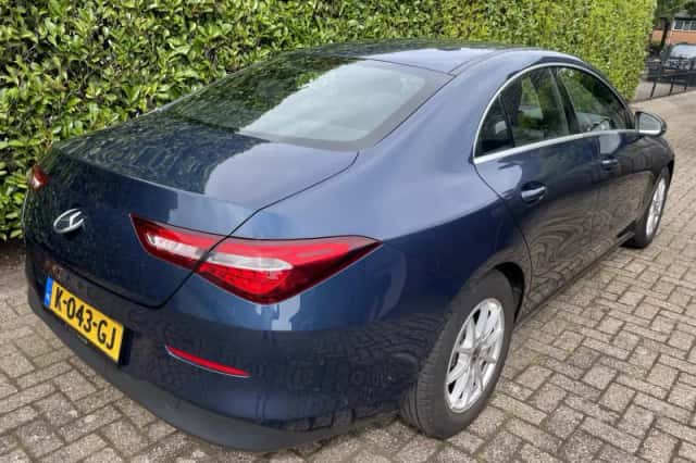 Mercedes-Benz CLA-Klasse (2020) thumbnail 3