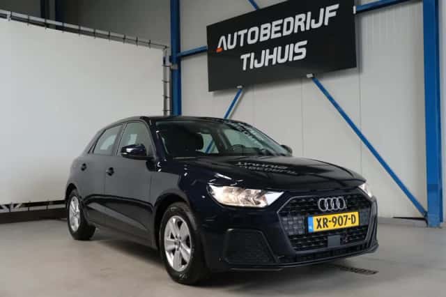 Audi A1 (2019) thumbnail 1