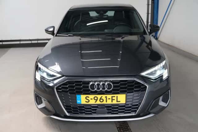 Audi A3 (2022) thumbnail 3