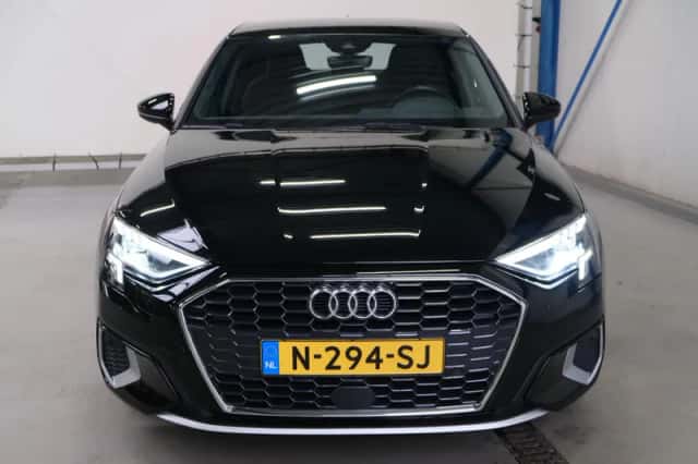 Audi A3 (2022) thumbnail 3
