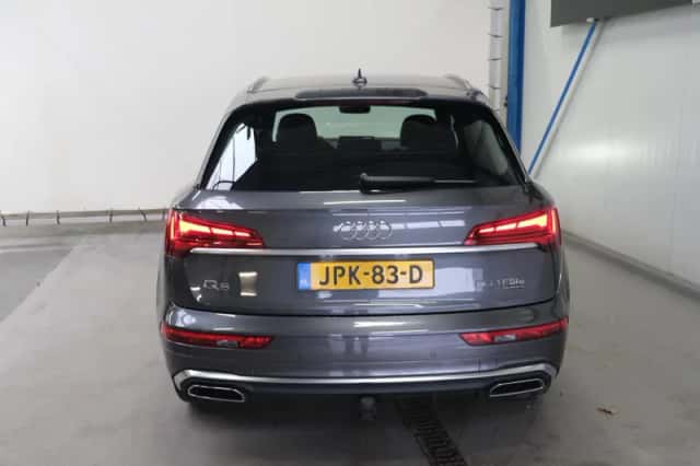Audi Q5 (2021) thumbnail 6