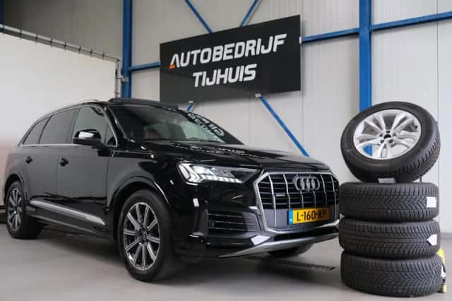 Audi Q7 (2021) thumbnail 1
