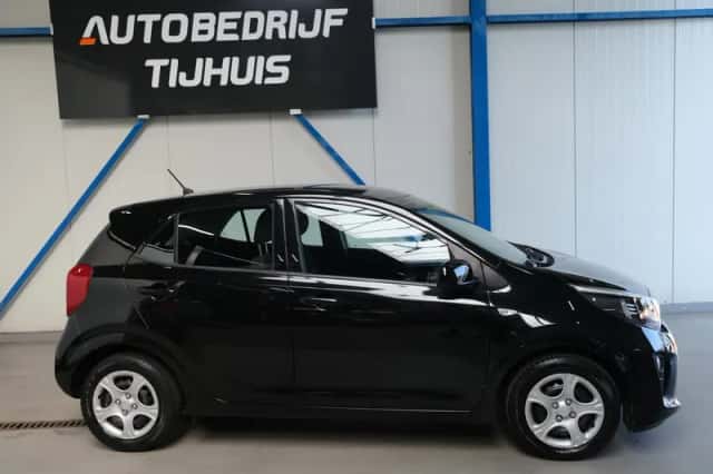Kia Picanto (2018) thumbnail 2