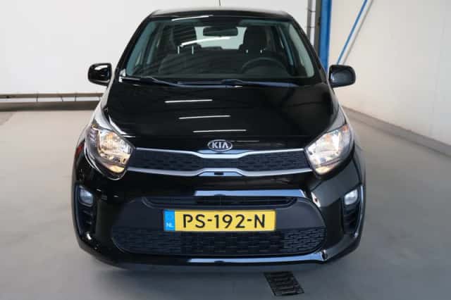 Kia Picanto (2018) thumbnail 3