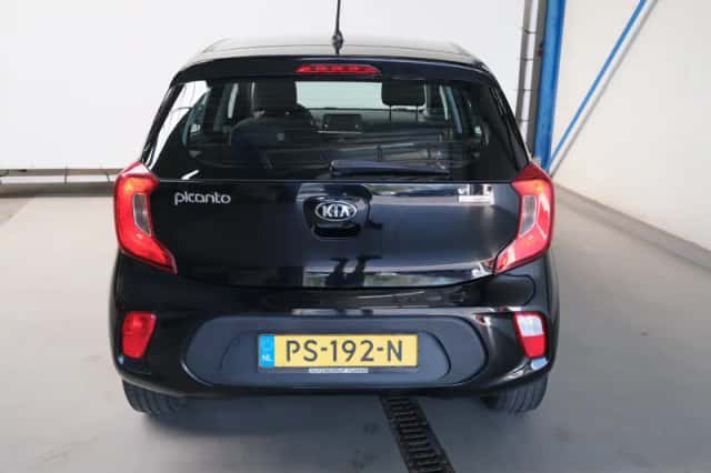 Kia Picanto (2018) thumbnail 6