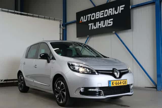 Renault Scénic (2015) thumbnail 1
