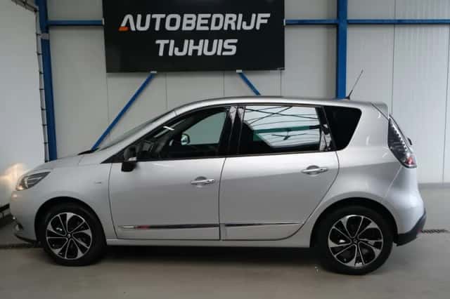 Renault Scénic (2015) thumbnail 5