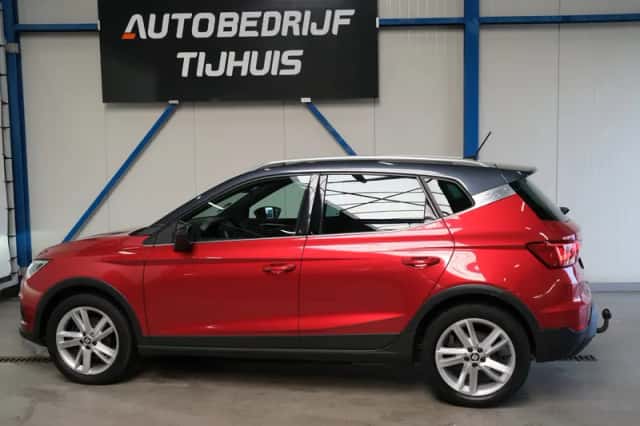 SEAT Arona (2021) thumbnail 5
