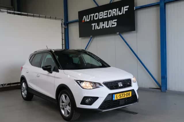SEAT Arona (2021) thumbnail 1