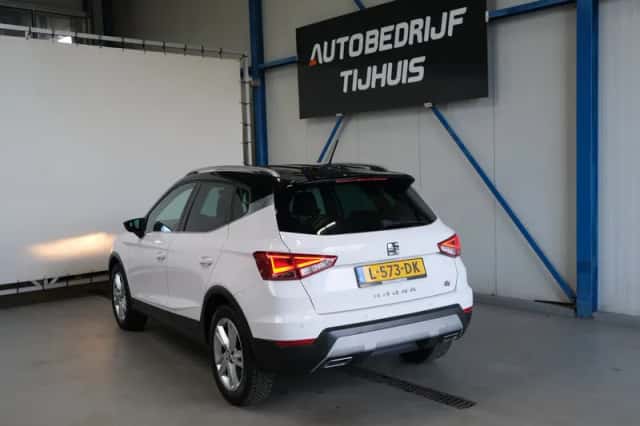 SEAT Arona (2021) thumbnail 5