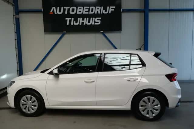 Škoda Fabia (2023) thumbnail 5