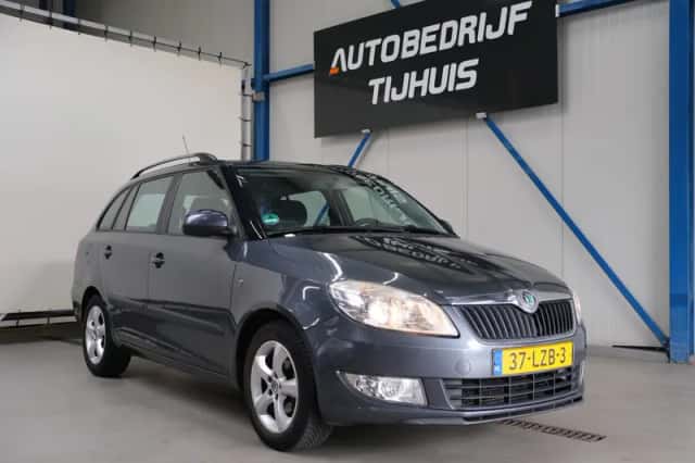 Škoda Fabia (2010) thumbnail 1