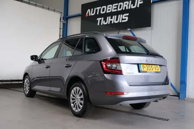 Škoda Fabia (2022) thumbnail 4