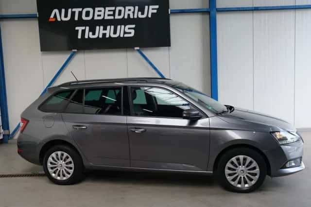 Škoda Fabia (2022) thumbnail 2