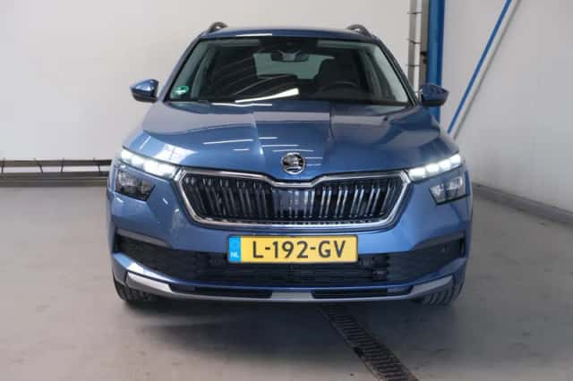Škoda Kamiq (2021) thumbnail 3
