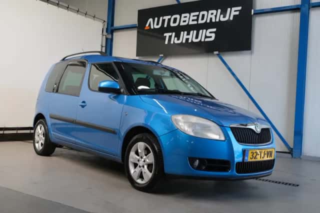 Škoda Roomster (2006) thumbnail 1