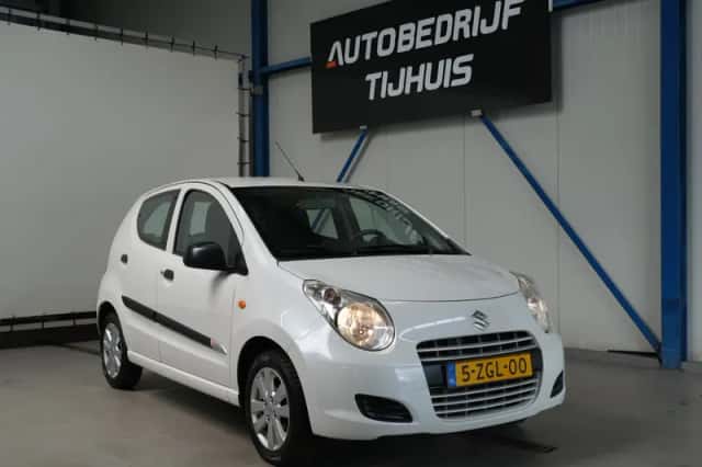 Suzuki Alto (2015) thumbnail 1