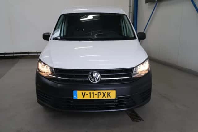 Volkswagen Caddy (2020) thumbnail 3